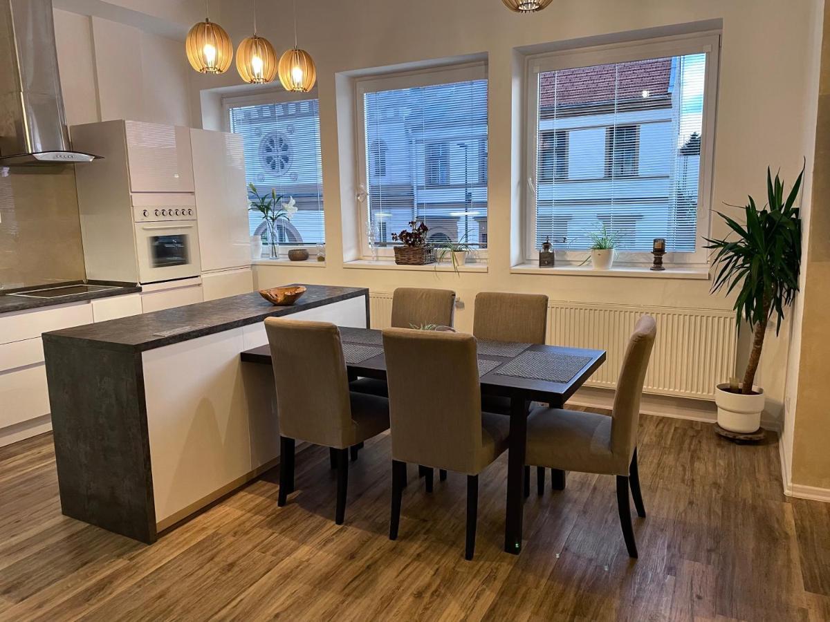 Apartman Az Pro 8 Osob 훔폴렉 외부 사진
